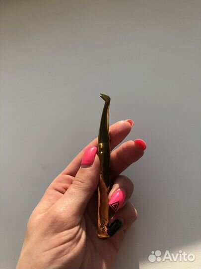 Пинцет для наращивания ресниц