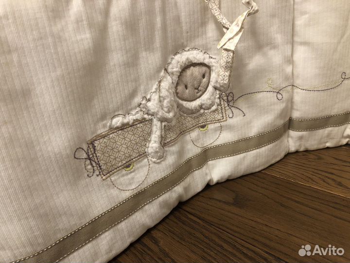 Комплект на кроватку Mothercare