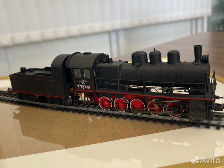 Паровоз Эм737-51 модель жд 1/87 но