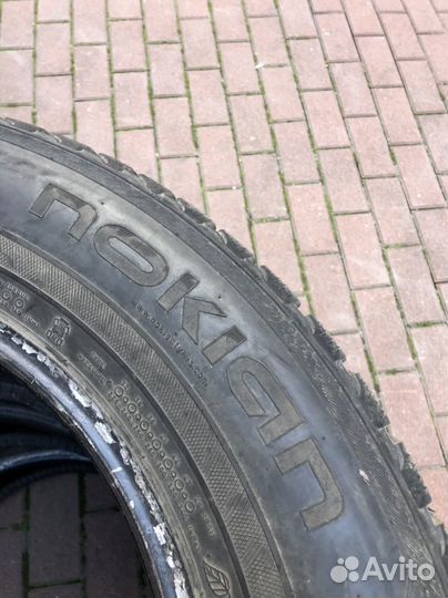 Nokian Tyres WR SUV 3 265/60 R18