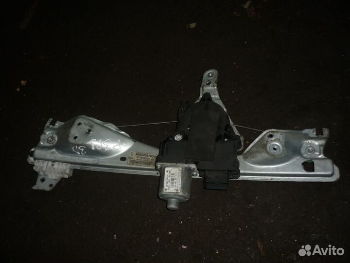 Стеклоподъемник электр. задний левый Пежо 308