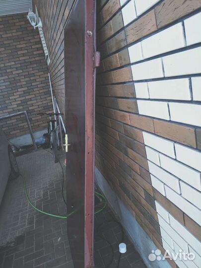 Дверь входная металлическая уличная