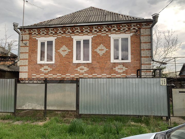 Дом 100 м² на участке 4,5 сот.