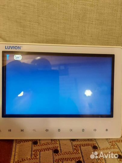 Видео няня luvion prestige touch