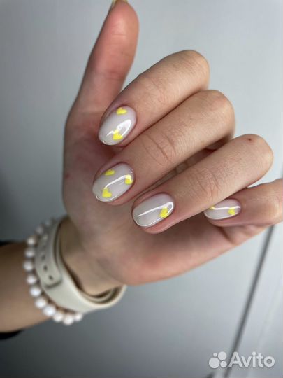 Мастер маникюра