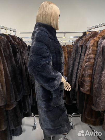 DE la Manie. Kopenhagen Fur. Стильная поперечка 54