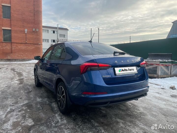 Skoda Rapid 1.6 AT, 2021, 169 000 км