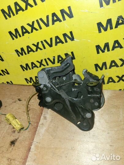Замок капота Bmw 5-Series F11 2.0 N47N 2012