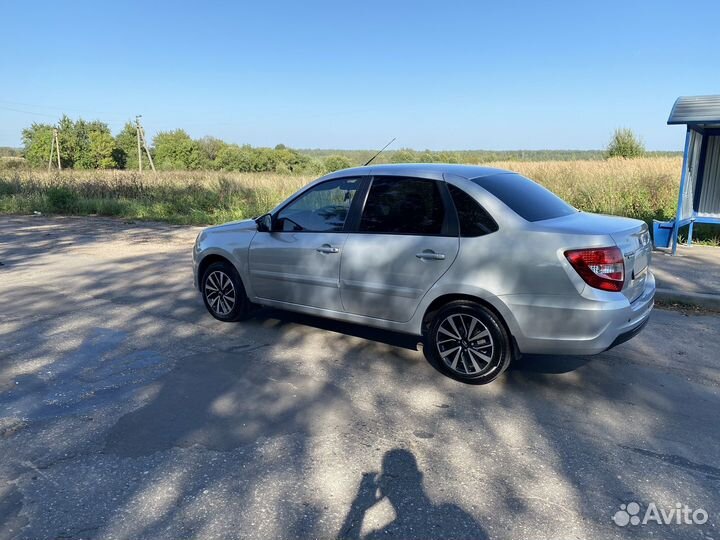 LADA Granta 1.6 МТ, 2022, 29 000 км