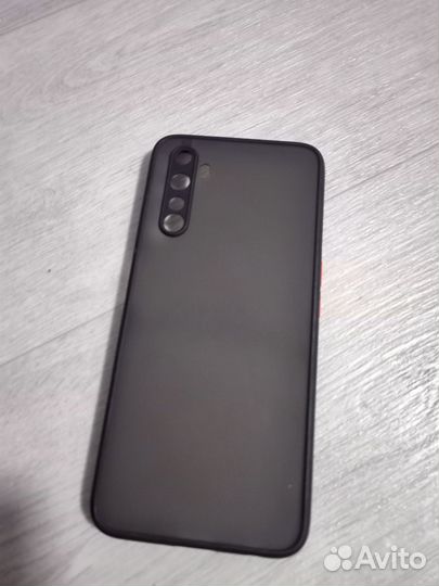 Чехол на Realme 6 Pro противоударный