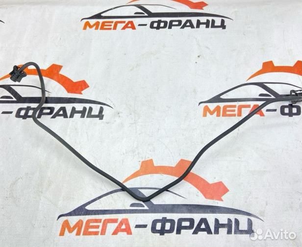 Трубка расширительного бачка Peugeot 308 легковой