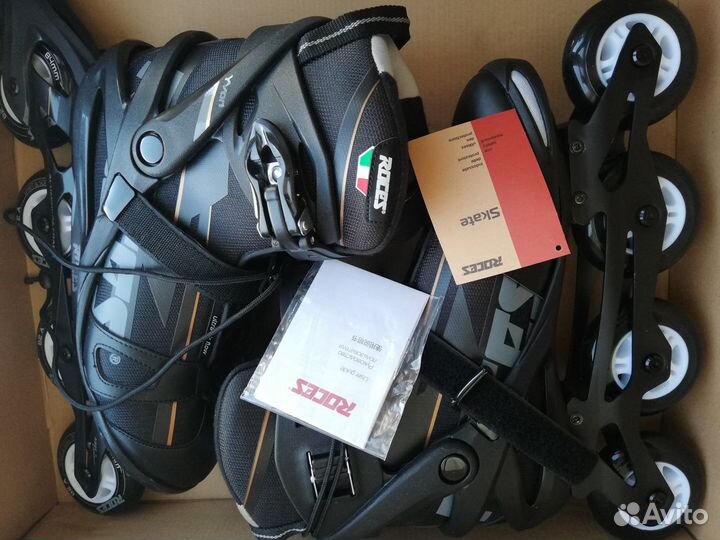 Роликовые коньки