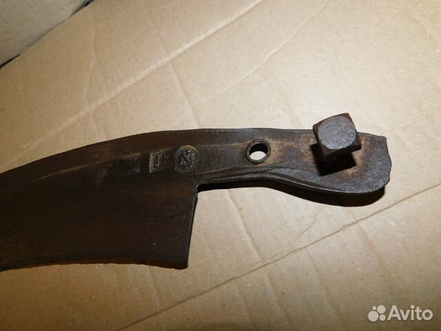 Старинный,кованный,иностранный нож для резки,снопо