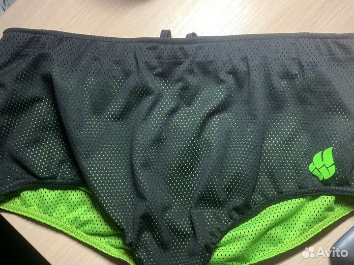 Тормозные шорты для плавания