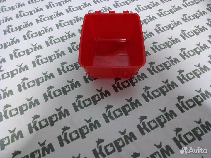 Кормушки универсальные с креплением на сетку