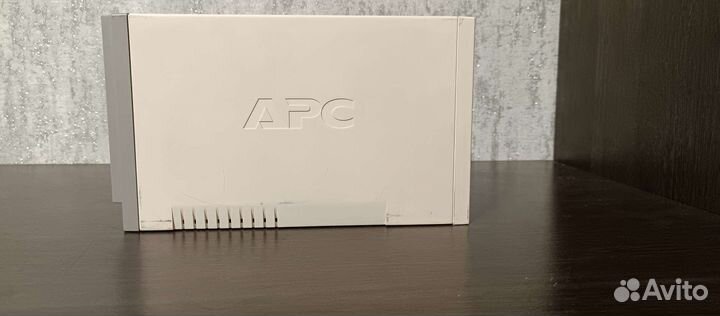 Ибп APC Back-UPS 500VA BK500-RS