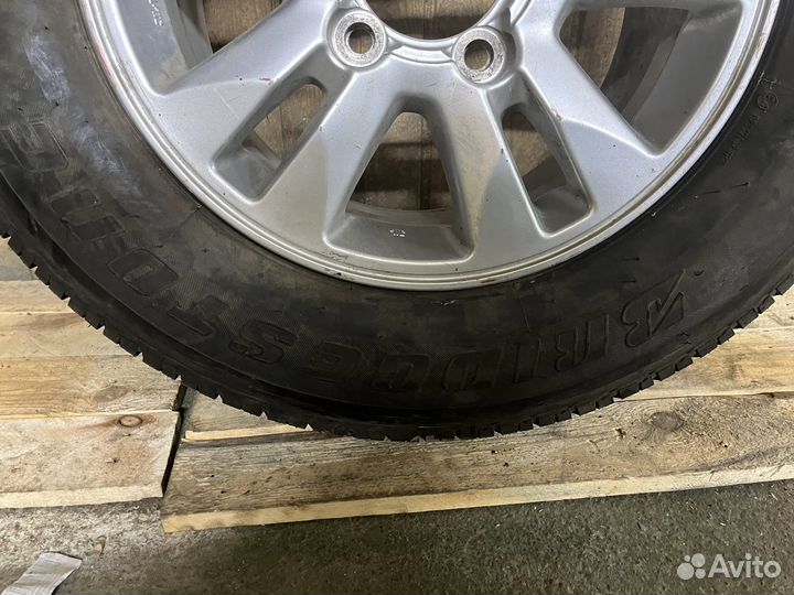 R17 Bridgestone Dueler H/T 265/65, PCD 5x150 DIA 57.1