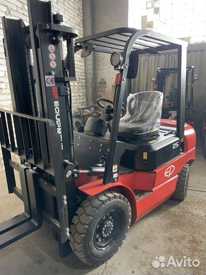 Вилочный погрузчик EP Equipment CPCD25T3, 2023