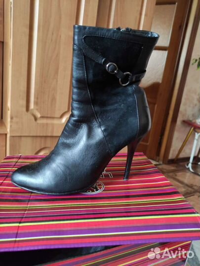 Сапожки осень весна женские