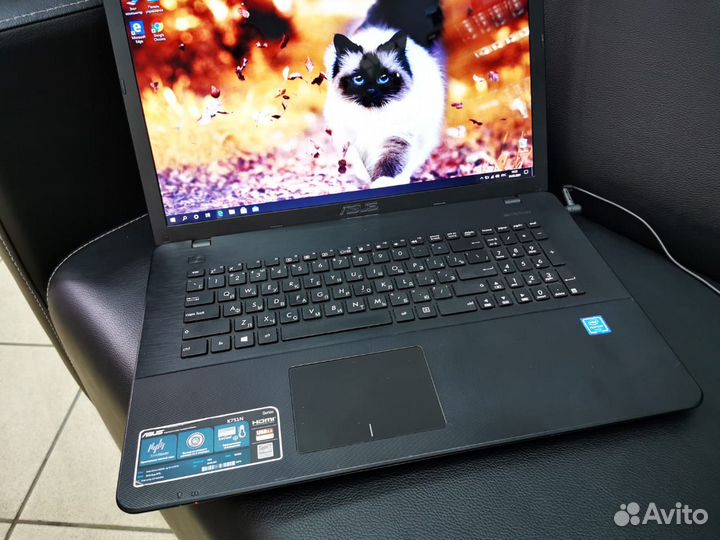 Отличный ноутбук с большим экраном и SSD диском