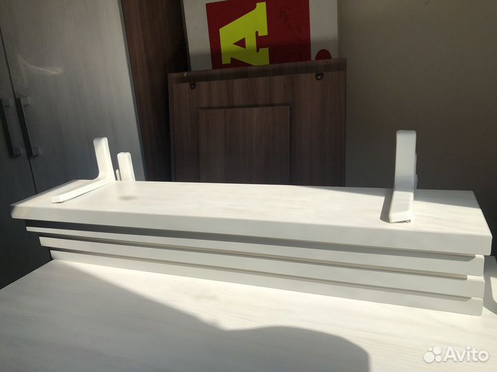 Полка настенная