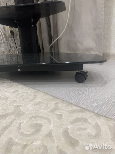 Тумба под телевизор