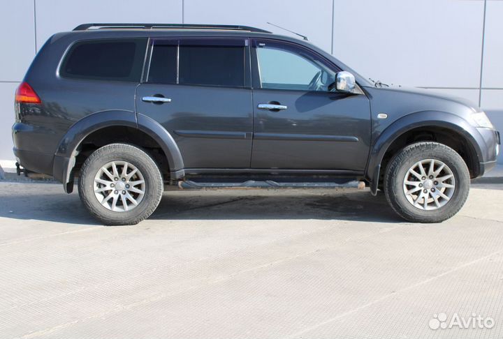 Mitsubishi Pajero Sport 2.5 AT, 2012, 171 207 км
