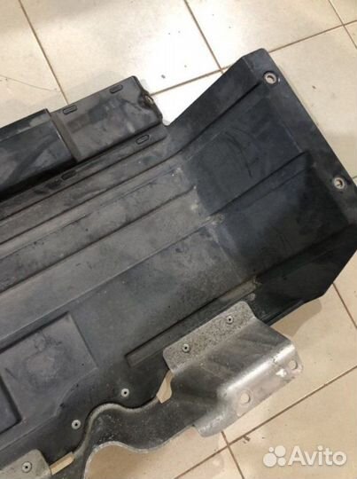 Защита днища левая Bmw X5 E53