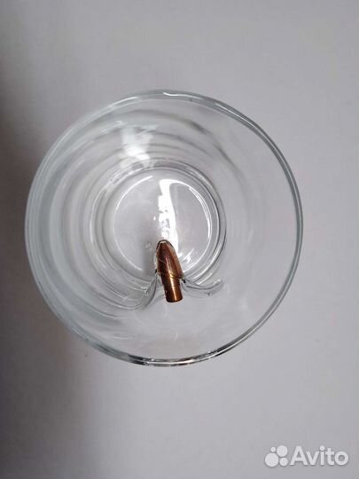 Стакан с пулей