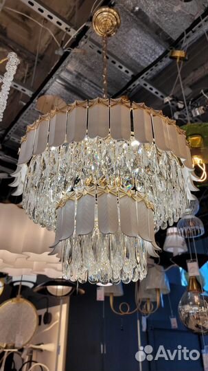 Подвесная люстра Favourite