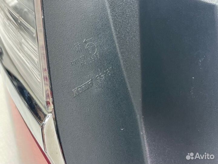 Фонарь наружный задний левый Toyota Camry V50/V55