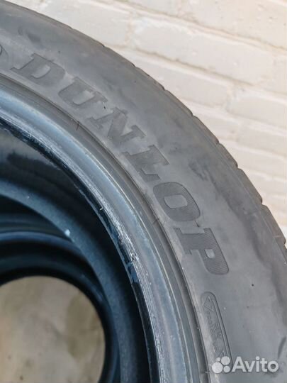 Dunlop Sport Maxx RT 235/55 R17 99V