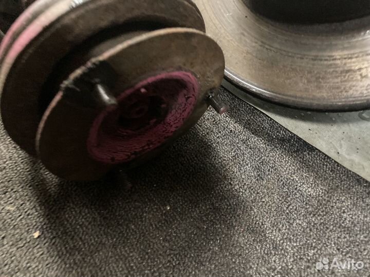 Амортизаторы передние в сборе bmw 5 e34 пара