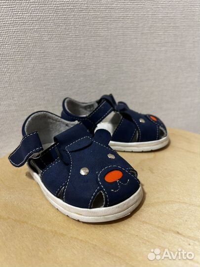 Сандали детские