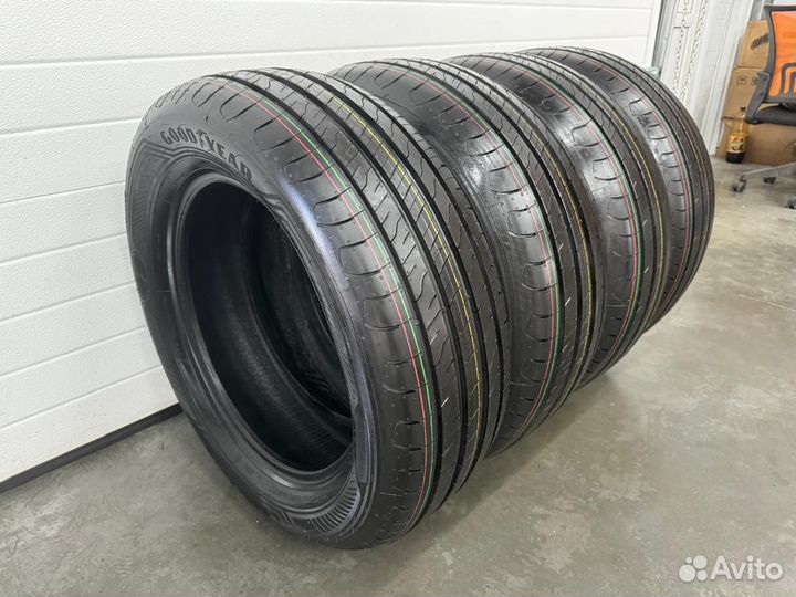 Goodyear EfficientGrip 2 SUV 245/60 R18 105H