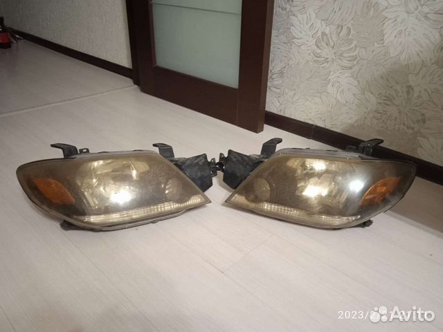 Фары mitsubishi outlander 2006г