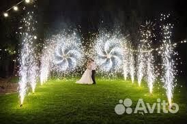 Холодные фонтаны. Тяжелый дым. Сердца