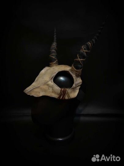 Маска шаманский череп
