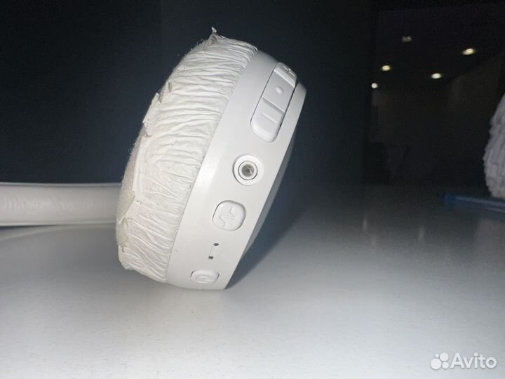 Наушники jbl 600btnc