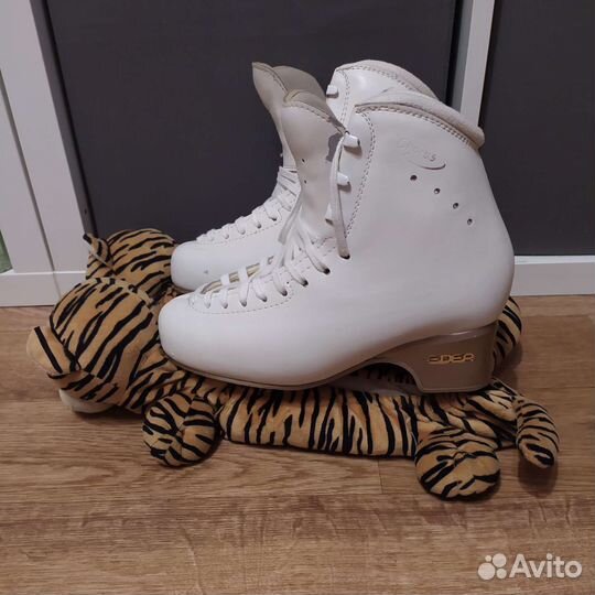 Коньки Edea Chorus 240