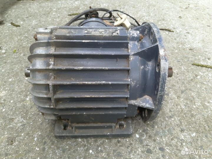 Электродвигатель