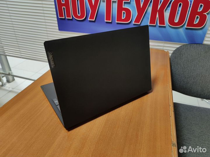Игровой ноутбук Lenovo / как новый