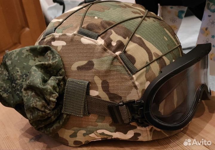 Чехол на шлем мультикам