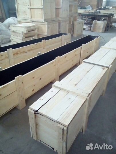 Ящики, щиты, каркасы для транспортировки грузов