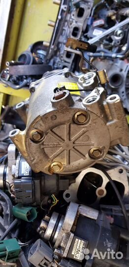 Mitsubishi Galant Lancer компрессор кондиционера