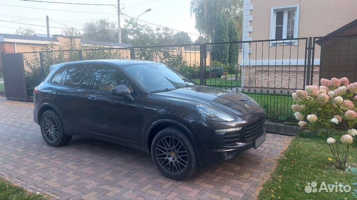 Porsche Cayenne 3.0 AT, 2017, 94 600 км