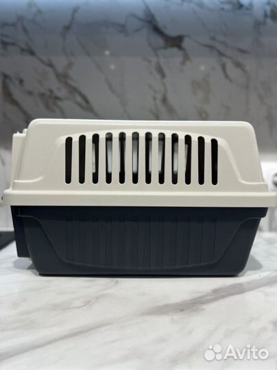 Переноска для кошек и собак мелких пород