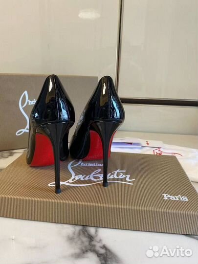 Туфли Christian louboutin