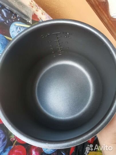 Чаша для мультиварки на 4 л