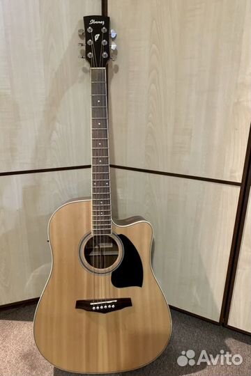 Электроакустическая гитара
